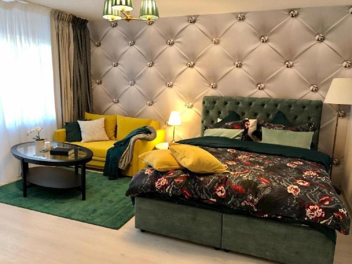 Bucharest Central Studio Bucureşti